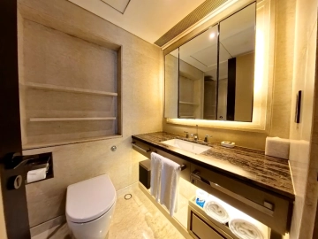 Standard 2-bdr Suite IFC Residence(9)