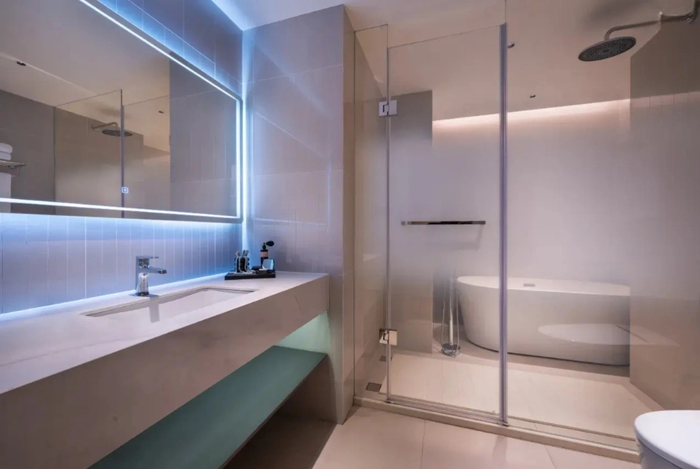 Standard 2-bdr Unit E Novotel Residence(6)