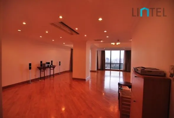 Standard 2-bdr Unit East Asia Apartment(3)