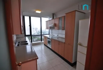 Standard 2-bdr Unit East Asia Apartment(5)