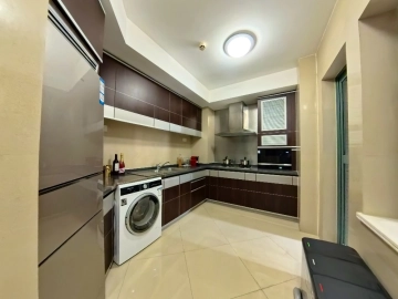 Standard 2-bdr Unit Grand Gateway Garden(6)
