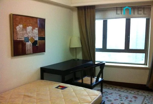 Standard 2-bdr Unit Jing'an Four Seasons(7)