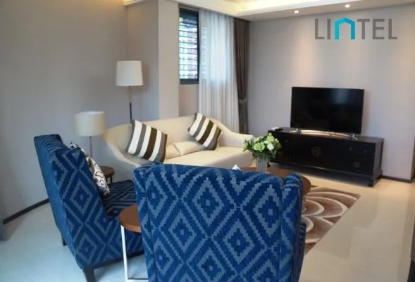 Standard 2-bdr Unit One Sino Park Residence(2)