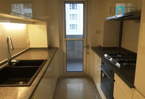 Standard 2-bdr Unit in Phase 2 City Castle(3)