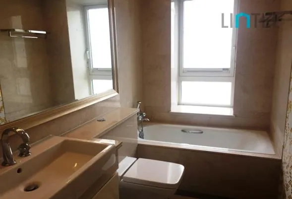 Standard 2-bdr Unit in Phase 2 City Castle(5)