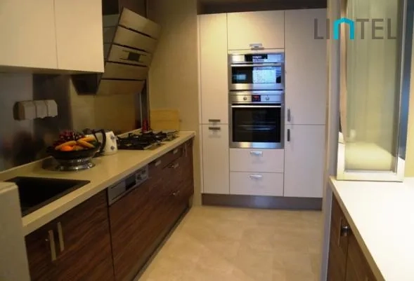 Standard 2-bdr Unit in Phase 3 Eight Park Avenue(4)