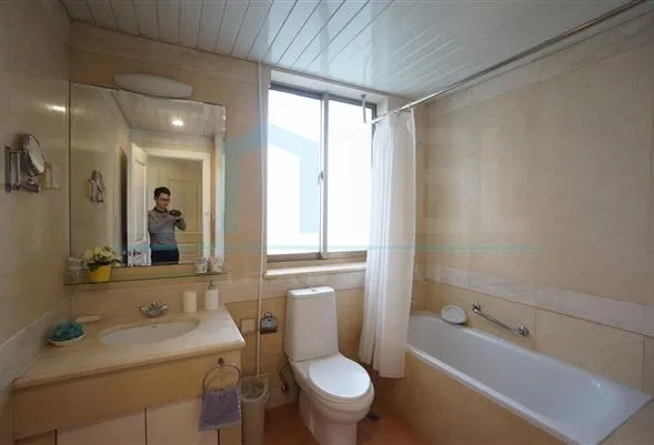 Standard 2-bedroom unit Spottiswoode Garden(7)