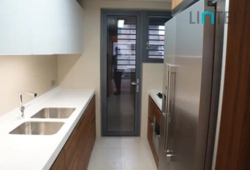 Standard 212 sqm 3-bdr Unit The Condominium at Sinan Mansions(3)