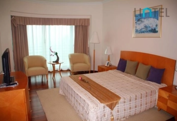 Standard 213 sqm 3-bdr Unit Royal Pavilion(7)
