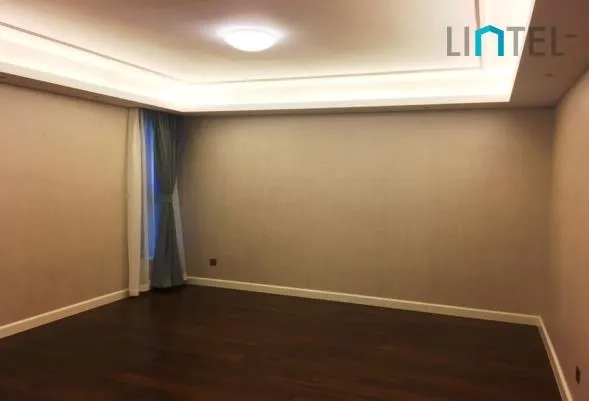 Standard 220 sqm 3-bdr Unit Grand Summit(2)