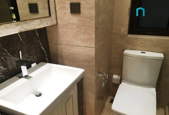 Standard 220 sqm 3-bdr Unit Grand Summit(9)