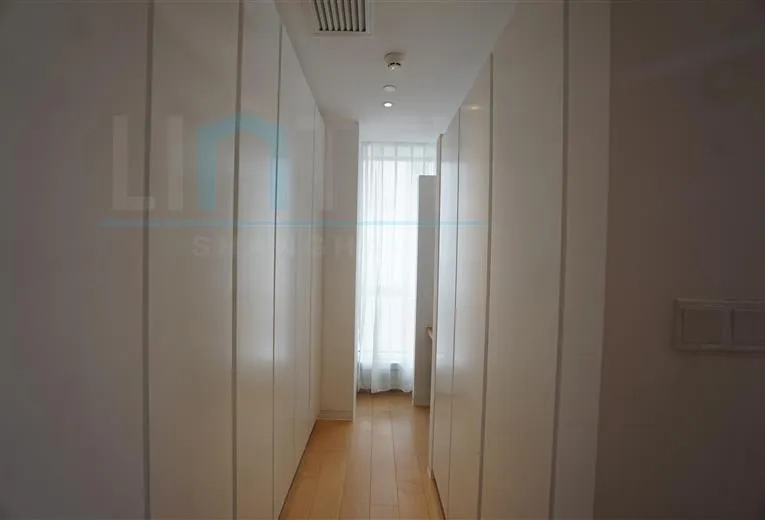 Standard 3-Bdr Unit Eacqua Residence New Bund(30)