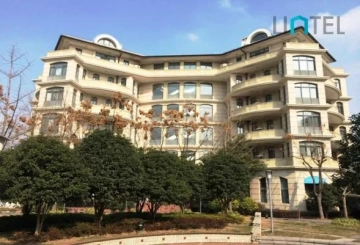 Standard 3-bdr Apt Green Court II(12)