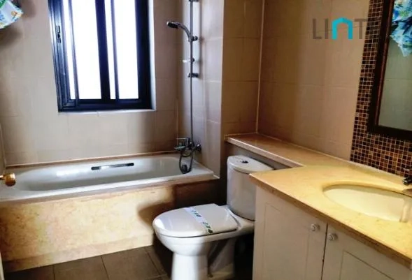 Standard 3-bdr Apt Green Court II(10)