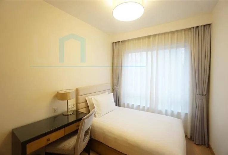 Standard 3-bdr Deluxe Shine Residence Hongqiao(8)