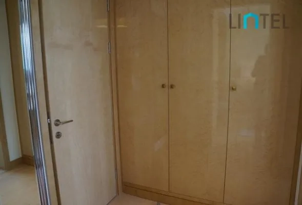 Standard 3-bdr Premier Shine Residence Hongqiao(8)