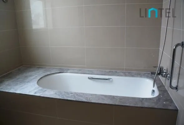 Standard 3-bdr Suite Ascott Somerset Xuhui(9)