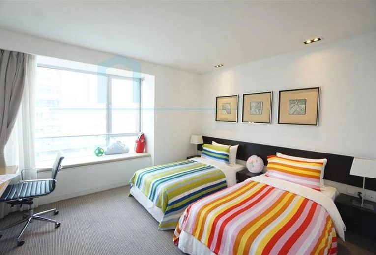 Standard 3-bdr Suite Fraser Suites Top Glory(13)