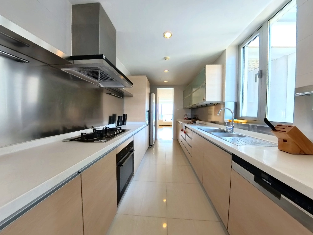 Standard 3-bdr Suite Goriole(10)