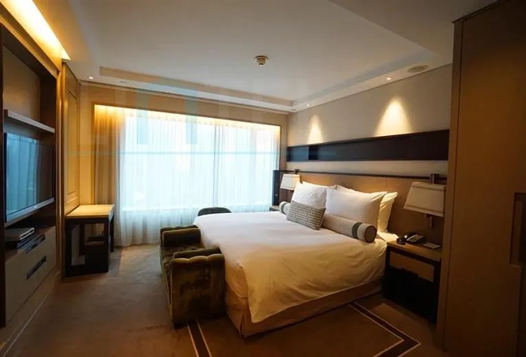 Standard 3-bdr Suite IFC Residence(5)