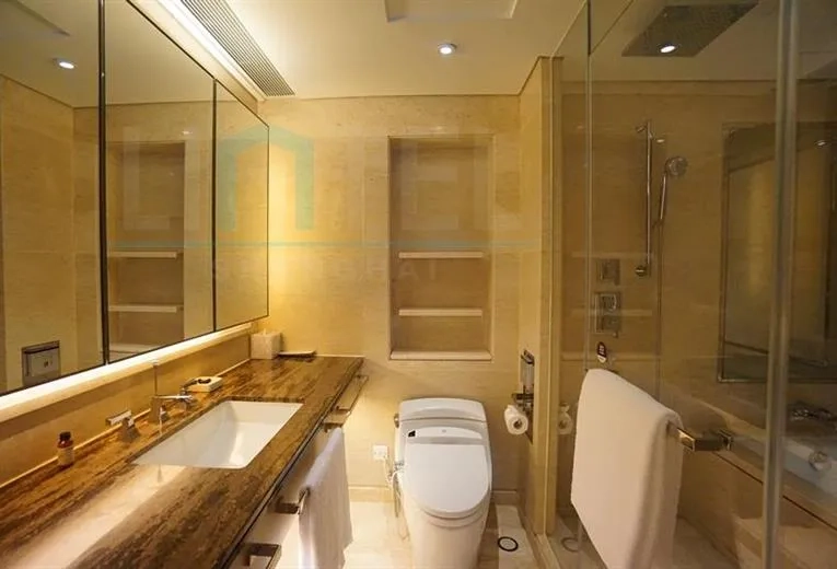 Standard 3-bdr Suite IFC Residence(8)