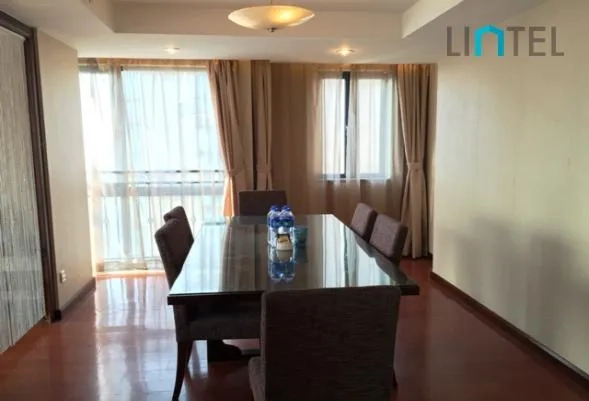 Standard 3-bdr Suite Regalia serviced Residence(5)