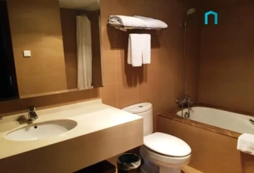 Standard 3-bdr Suite Regalia serviced Residence(8)