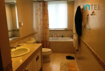Standard 3-bdr Unit Grand View Tower(10)