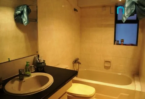 Standard 3-bdr Unit Huashan Garden(11)