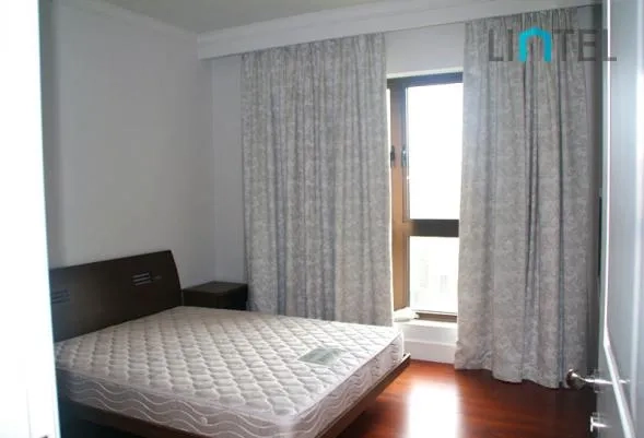 Standard 3-bdr Unit Lakeville Regency(8)