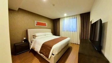 Standard 3-bdr Unit Oakwood Residence Shanghai(11)