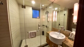 Standard 3-bdr Unit Oakwood Residence Shanghai(16)