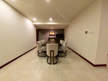 Standard 3-bdr Unit Oakwood Residence Shanghai(8)