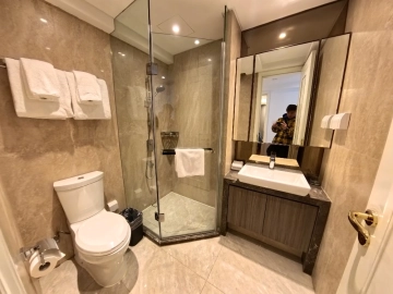Standard 3-bdr Unit Stanford Residence Xuhui(13)