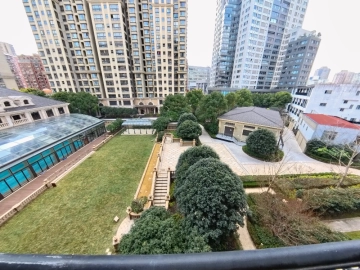 Standard 3-bdr Unit Stanford Residence Xuhui(4)