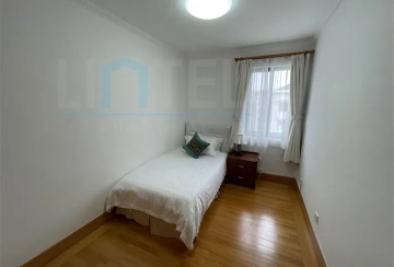 Standard 3-bdr Unit Windsor Court(8)