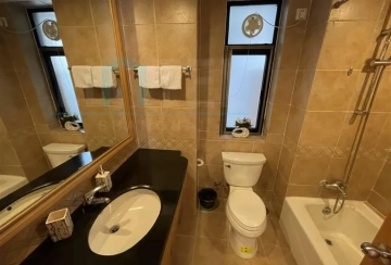 Standard 3-bdr Unit Windsor Court(9)