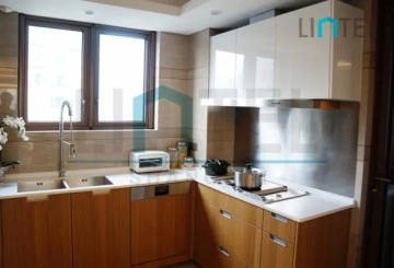 Standard 3-bdr in T16 Stanford Residences Jing'an(6)