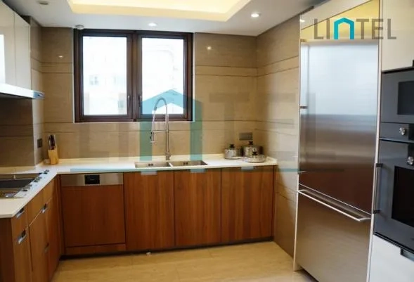 Standard 3-bdr in T16 Stanford Residences Jing'an(8)