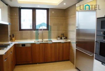 Standard 3-bdr in T16 Stanford Residences Jing'an(8)