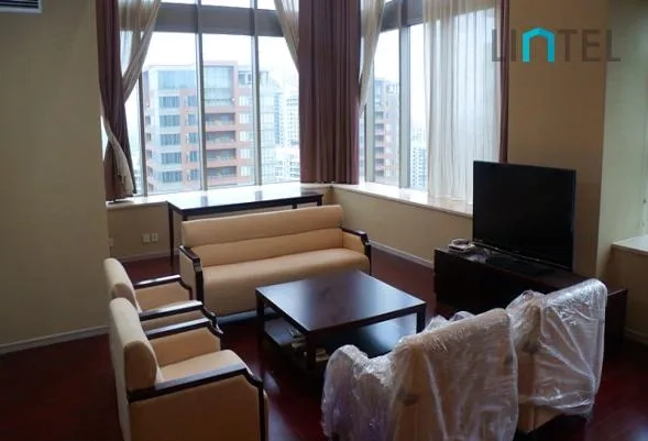 Standard 4-bdr Duplex Livable Apartment