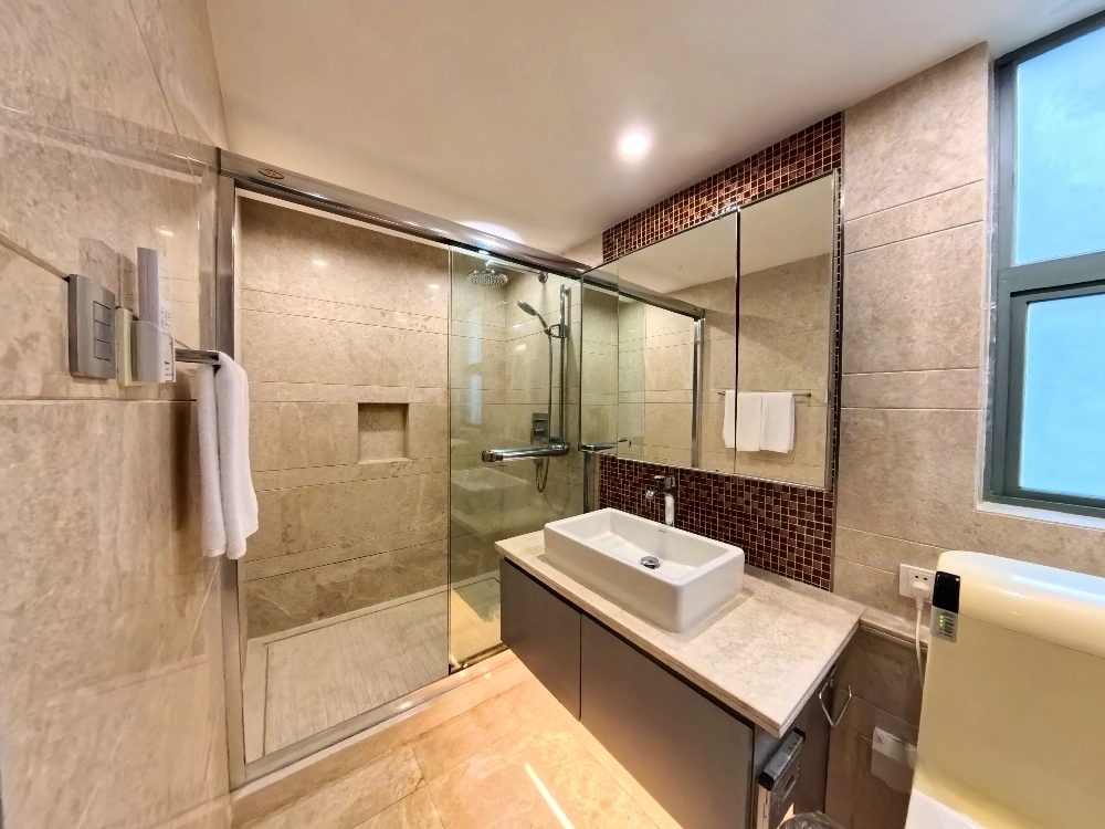 Standard 4-bdr Unit Grand Gateway Garden(16)