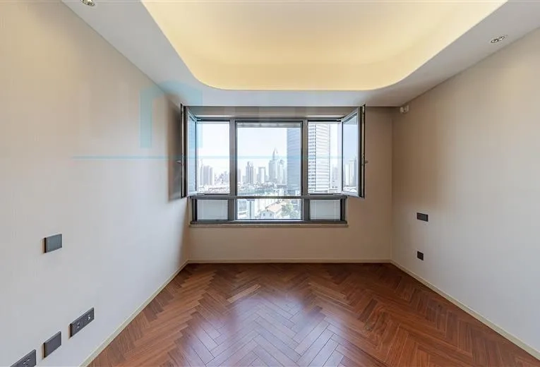 Standard 4-bdr Unit Jing'an One(8)