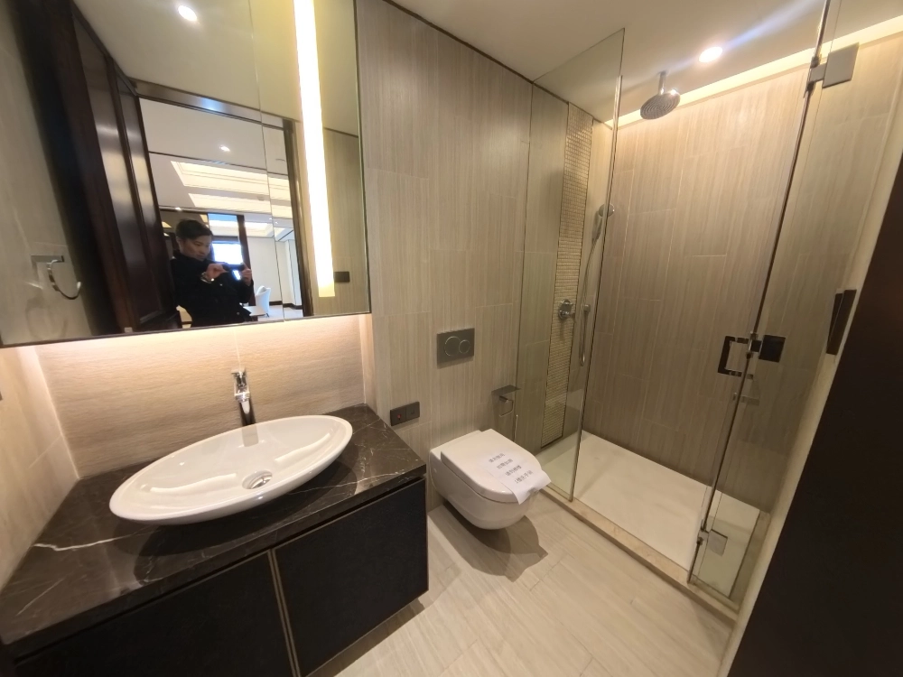 Standard 4-bdr Unit Lanson Place Huamai Shanghai(14)