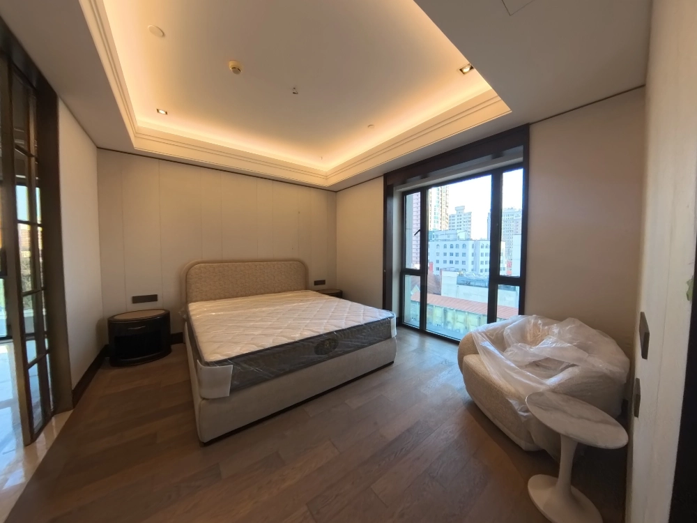 Standard 4-bdr Unit Lanson Place Huamai Shanghai(7)