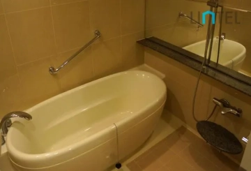 Standard 4-bdr Unit Livable Apartment(6)