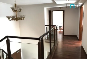 Standard 4-bdr Unit One Park Avenue(7)