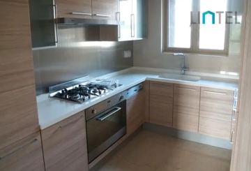 Standard 4-bdr Unit Seasons Villa Apartments(2)