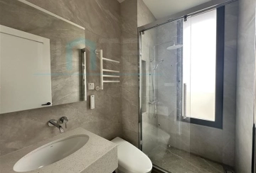 Standard 4-bdr unit X8 Savills Residence(13)