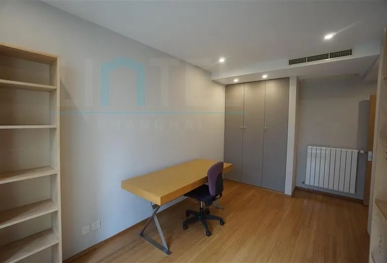 Standard A Unit Nanyang Seasons Court(13)